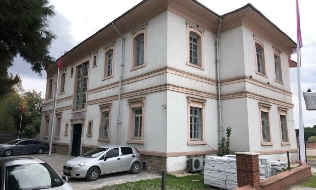 Halit Yukay Soruşturmasında Erdek’te Kıvanç Tatlıtuğ’un ifadesi alındı Ünlü oyuncu Kıvanç Tatlıtuğ, Marmara Denizi’nde hayatını kaybeden iş insanı