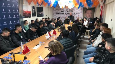 AK Parti Bandırma İlçe Teşkilatı tarafından düzenlenen İlçe Danışma Meclisi