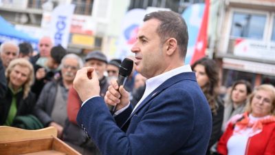 Sındırgı’da yaşanan depremlerde iş yerleri zarar gören esnafın ekonomik yükünü