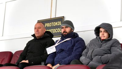 Balıkesir Gençlik ve Spor İl Müdürü Adem Özalp, Bandırma’da oynanan