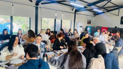 İlçe Milli Eğitim Müdürü Şafak Turan’un ev sahipliğinde gerçekleştirilen kahvaltı