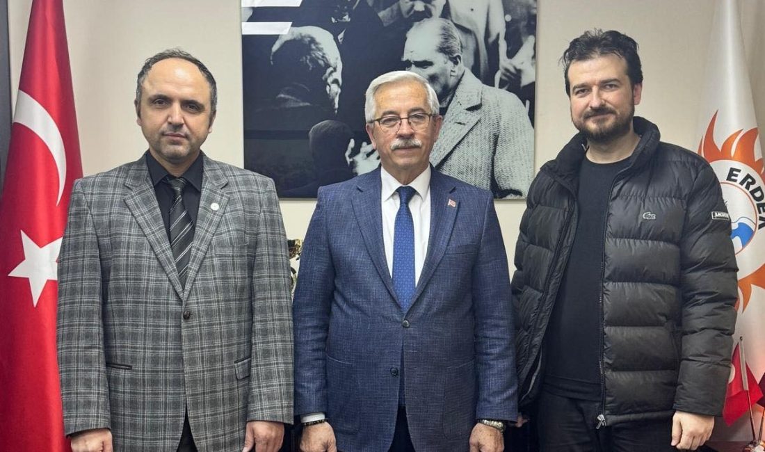 BAÜN Denizcilik Fakültesi Dekanı Kılıç’tan Başkan Karışık’a ziyaret Bandırma Onyedi Eylül Üniversitesi Denizcilik Fakültesi Dekanlığı görevine başlayan Prof.