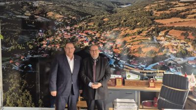 Susurluk Kaymakamı Turgut Gülen, Gürece Tarımsal Kalkınma Kooperatifini ziyaret ederek