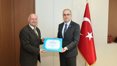 Bandırma Onyedi Eylül Üniversitesi Spor Bilimleri Fakültesi’nde gerçekleştirilen devir teslim