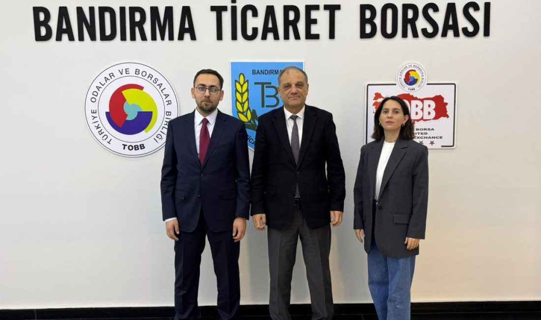 Tarımda Kapasite Artışı ve Teknoloji Yatırımları İçin Yeni Çağrı Hazırlığı TKDK’nın yeni çağrı programı öncesi Bandırma Ticaret Borsası’nda yapılan toplantıda,
