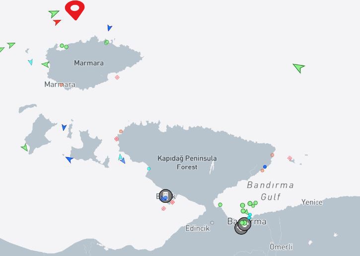 Marmara Denizi’ne atladığı iddia edilen genç için arama çalışması başlatıldı Marmara Denizi’nde seyir halindeki bir ticari gemiden denize atladığı iddia