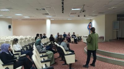 Bandırma Eğitim ve Araştırma Hastanesi yönetimi ile personel bir araya