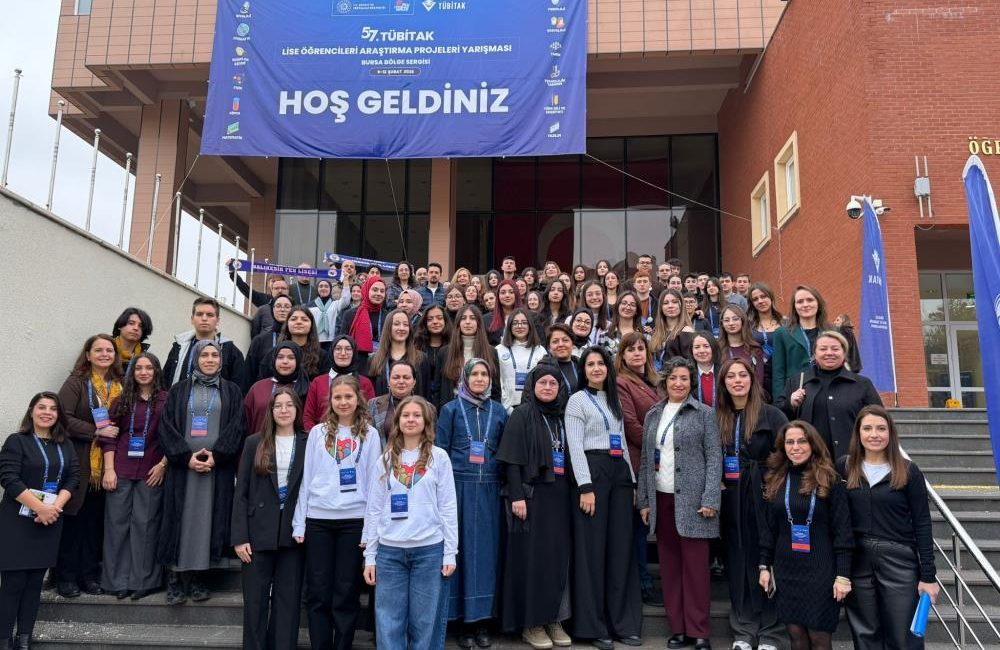 Balıkesir’den 14 proje dereceye girdi Balıkesir’den 14 proje bölge yarışmalarında dereceye girdi. 57. Lise Öğrencileri