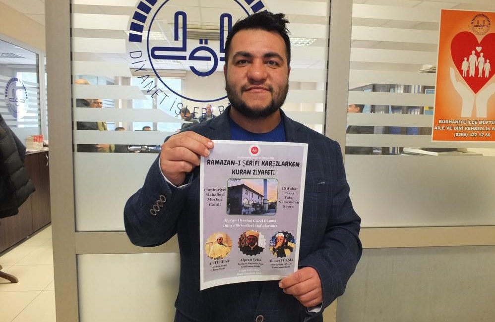 Burhaniye’de Ramazan ayı Kur’an ziyafeti ile karşılanıyor Ramazan ayı yaklaşırken, Cumhuriyet Mahallesi Merkez Camiinde Kur’an ziyafeti verilecek.