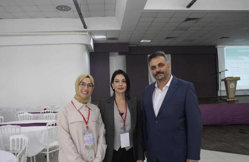 Balıkesir’de GençBizz Lise Girişimcilik Programı düzenlendi Genç Başarı Eğitim Vakfı’nın düzenlemiş olduğu GençBizz Lise Girişimcilik Programı