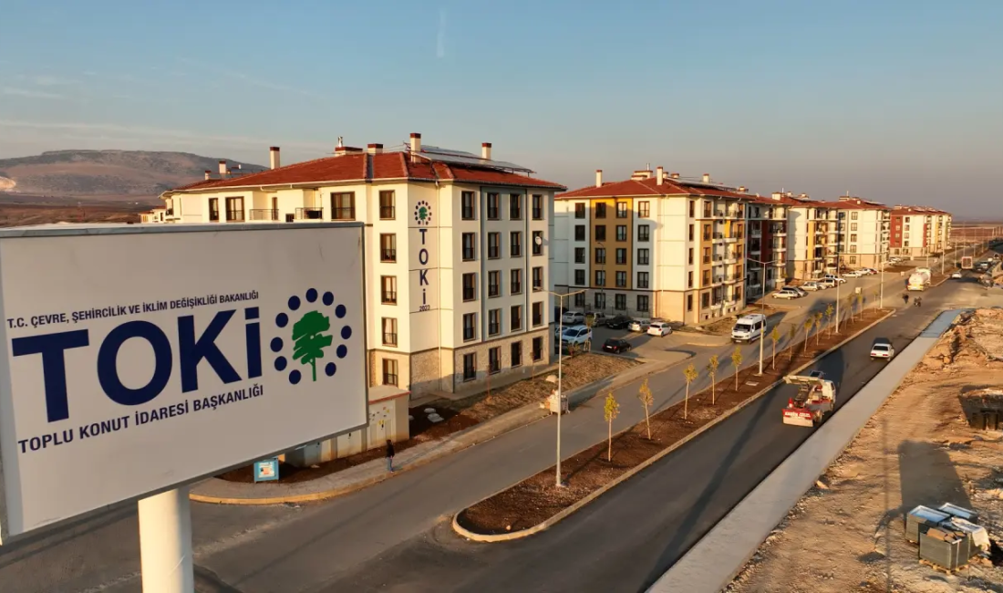Bakan Kurum: “41 ilde kuralarımızı çektik, 144 bin 258 anahtarın sahibi vatandaşımızı belirledik” Çevre, Şehircilik ve İklim Değişikliği Bakanı Murat Kurum, “41 ilde