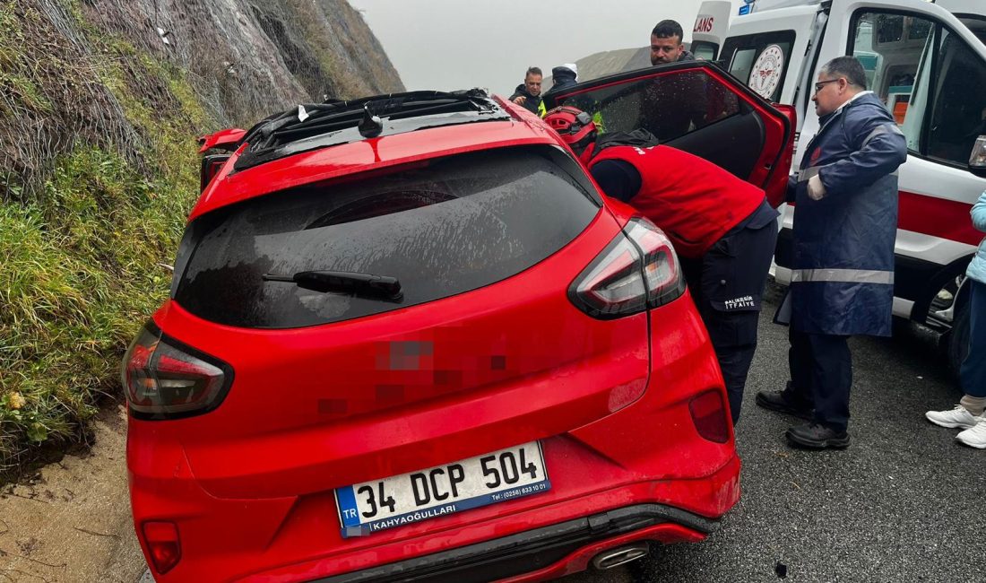 Balıkesir’de İzmir-İstanbul otoyolunda kayarak yoldan çıkan otomobilde bulunan 2 kişi