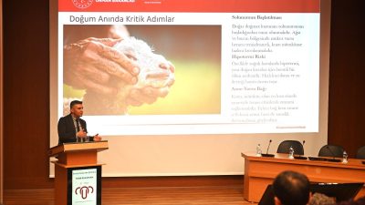 Bandırma Koyunculuk Araştırma Enstitüsü’nde düzenlenen toplantıda, küçükbaş hayvancılığın geleceğine yönelik