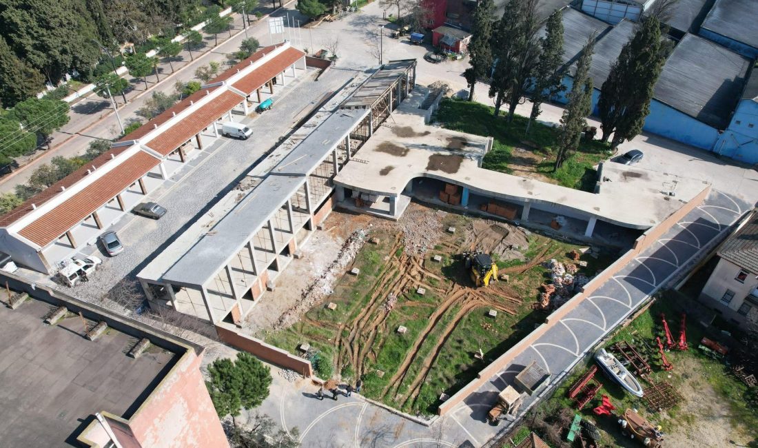 Bandırma Belediyesi ekipleri saha çalışmaları gerçekleştirdi Bandırma Belediyesi, mezarlık alanı, Kayacık Mahallesi ve Edincik Kapalı Pazar