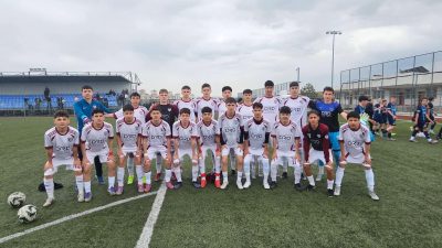 U15 Gelişim Ligi’nde sezonu 3. sırada tamamlayan Bandırmaspor, play-off’ta Altınordu