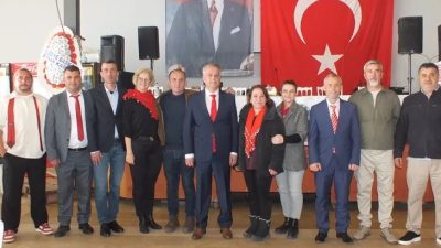 Erdek Esnaf ve Sanatkârlar Odası’nın olağan genel kurulunda mevcut başkan