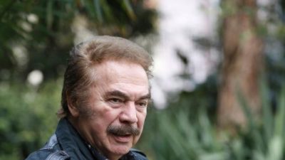 Yüksek ateş nedeniyle hastaneye başvurması sonrası koronavirüs şüphesiyle yatışı yapılan