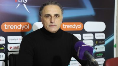 Bandırmaspor Teknik Direktörü Mustafa Gürsel, Ümraniyespor karşılaşmasının ardından açıklamalarda bulundu.