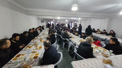 Bandırma’da inşası devam eden Kartal Çeşme Camii’nin çok amaçlı salonunda