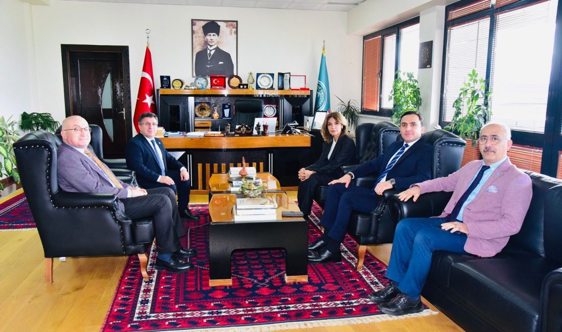 Azerbaycan Başkonsolosu’ndan BANÜ ve BAÜN’de akademik iş birliği Azerbaycan Cumhuriyeti İstanbul Başkonsolosu Nermine Mustafayeva, Balıkesir Üniversitesi ve Bandırma