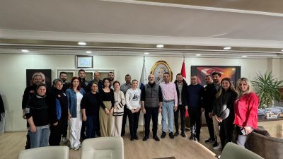 Marmara Adalar Belediye Başkanı Aydın Dinçer, bayram münasebetiyle personel ile