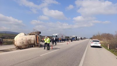 Denizkent mevkiinde meydana gelen tek taraflı trafik kazasında 1 kişi