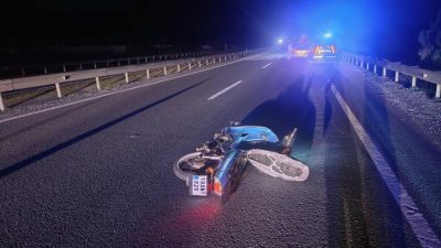 İvrindi’de devrilen motosikletin çocuk sürücüsü hayatını kaybetti. Olay, Balıkesir-Edremit karayolunun