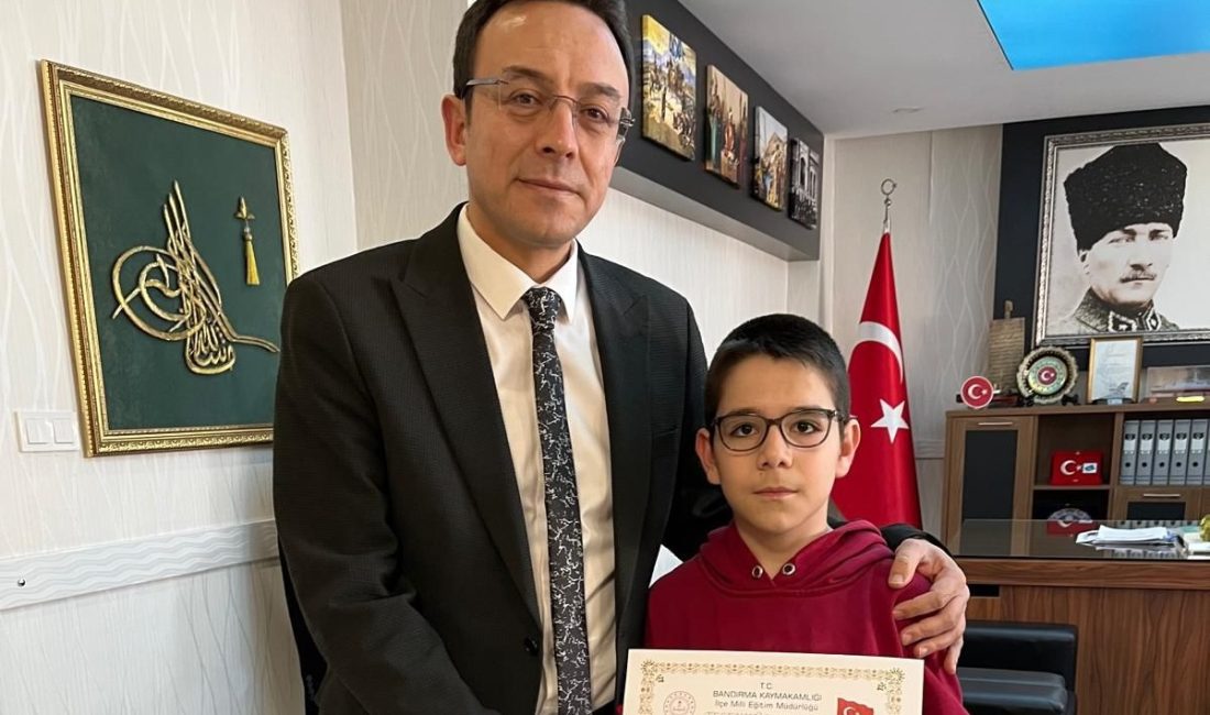 Bandırmalı Öğrenci Türkiye İkincisi Oldu Bandırma Şehit Süleyman Bey Ortaokulu öğrencisi Kerem Büyükdikmen, “Korkma Gençliğin