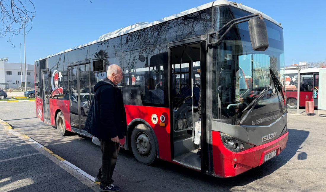 Bandırma’da 17 otobüs yeniden hizmete kazandırıldı Balıkesir Büyükşehir Belediyesi iştiraki Balıkesir Toplu Taşıma A.Ş. (BTT), Bandırma’da