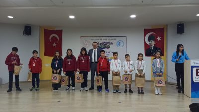Bandırma’da düzenlenen Türkiye Akıl ve Zeka Oyunları Turnuvası ilçe etaplarında