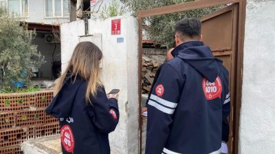 Balıkesir Büyükşehir Belediyesi, vatandaşlarla doğrudan iletişimi güçlendiren saha çalışmalarını aralıksız