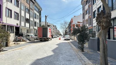 Bandırma Belediyesi araç filosuna yeni iş makineleri kazandırdı. Başkan Dursun