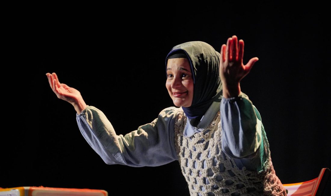 Ayvalık Kadın Oyunları Festivali altıncı kez perdelerini açtı Ayvalık Belediyesi’nin ev sahipliğinde bu yıl 6.sı düzenlenen Kadın Oyunları