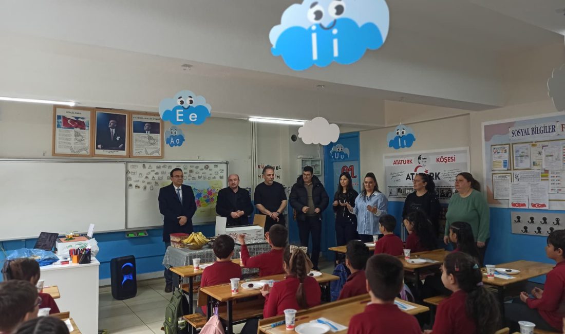 Bandırma 17 Eylül İlkokulu öğrencileri tekne oruçlarını açtı. Programa Bandırma