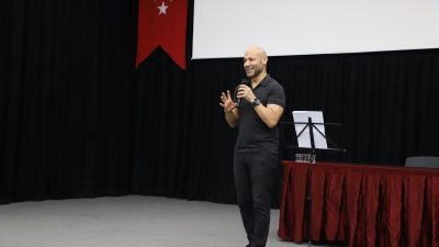 Gönen Belediyesi Ömer Seyfettin Etkinlikleri kapsamında yazar ve şair Kahraman