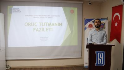 Bandırma’da yükümlülere yönelik düzenlenen “Oruç Tutmanın Fazileti” seminerinde, Ramazan ayının