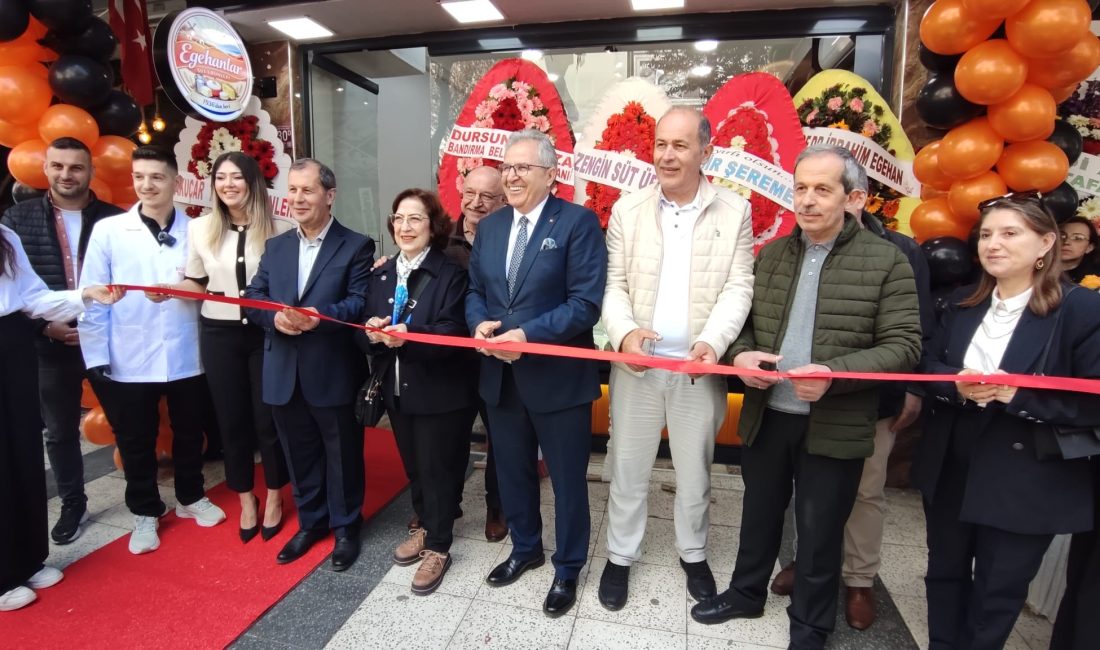 Egehanlar Bandırma’da 4. şubesini açtı Dört nesildir Bandırma’da süt ürünleri alanında faaliyet gösteren Egehanlar, 4.şubesini