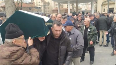 Balıkesir yerel basınında uzun yıllar köşe yazarlığı yapan ve yakalandığı