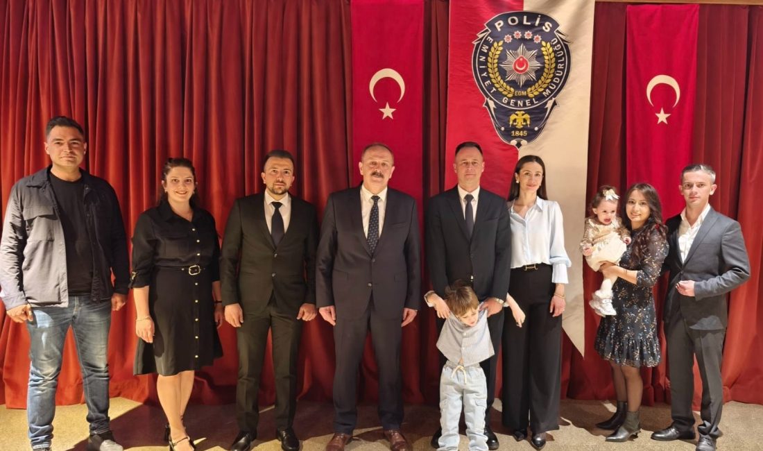 Erdek Kaymakamı Hasan Göç, Polis Haftası kapsamında düzenlenen resepsiyonda, görevlerinde