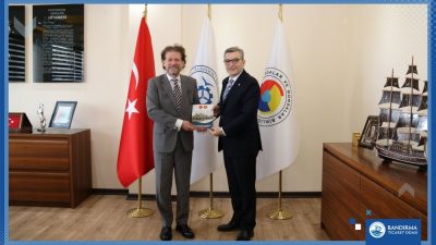 Büyükelçi Jovan Manasijevski ve Konsolos Halil Bedzeti, Bandırma Ticaret Odası