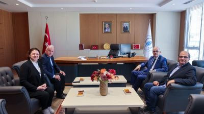 Marmara OSB Yönetim Kurulu Başkanı Menderes Akar, Rektör Prof. Dr.