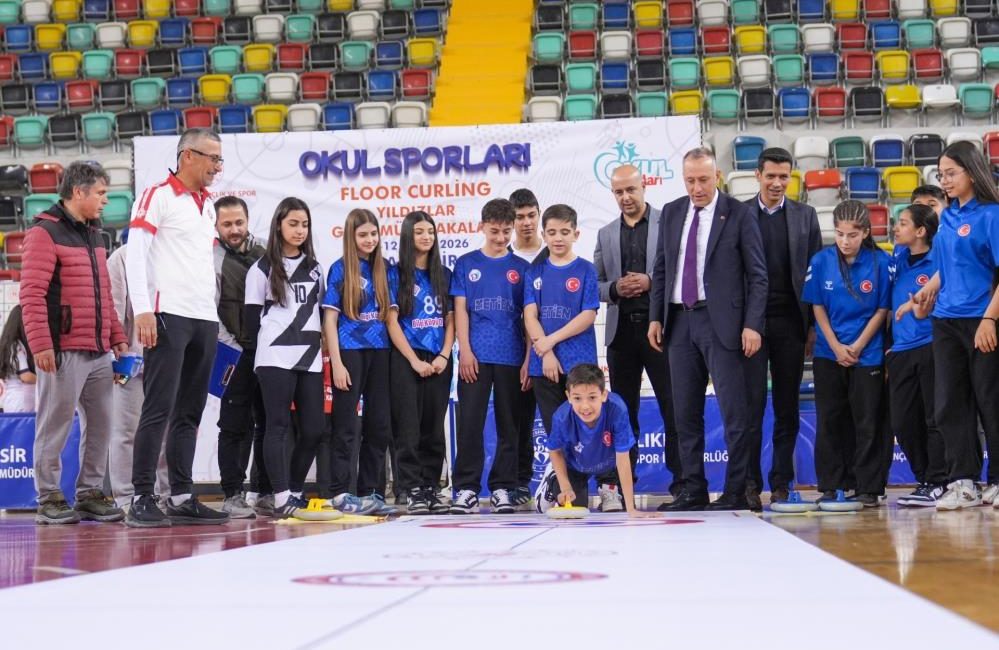 Floor Curling Türkiye Birinciliği Balıkesir’de yapıldı Balıkesir’de düzenlenen Okul Sporları Floor Curling Yıldızlar Grup Müsabakaları, Şehit