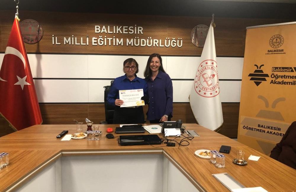 ‘Hürrem Sultan’ Öğretmenler Akademisinde konuşuldu Balıkesir Öğretmen Akademileri bünyesinde sürdürülen Biyografi Akademisi etkinlikleri kapsamında gerçekleştirilen