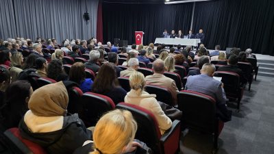 Bandırma’da düzenlenen toplantıda, öğrenci güvenliği için alınan ve alınacak tedbirler
