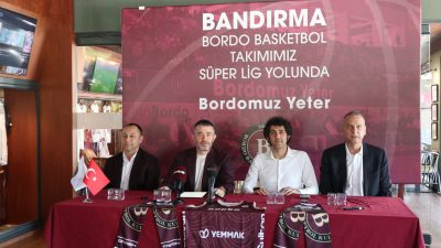 Bandırma Bordo Basketbol’da yönetim ve teknik kadro, play-off süreci öncesi