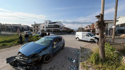 Ören Mahallesinde Prof. Tarık Terzioğlu Caddesi ile Sait Pabuççuoğlu Caddesinin