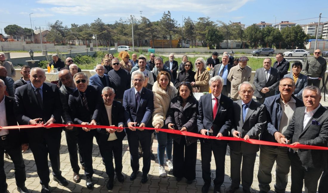 Bandırma’da Hür Düşünce Hareketi faaliyete geçti Bandırma’da Hür Düşünce Hareketi Derneği Güney Marmara Şubesi düzenlenen törenle