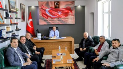 8 Nisan Dünya Romanlar Günü kapsamında Susurluk Kaymakamı Turgut Gülen,