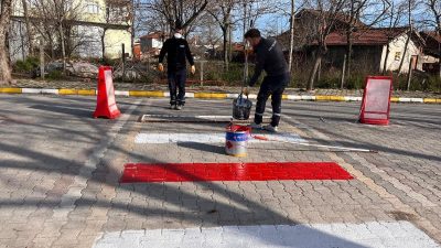 Fen İşleri Müdürlüğü ekipleri, Susurluk’un farklı noktalarında yürüttüğü kapsamlı çalışmalarla
