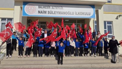 Eğitim-Bir-Sen Balıkesir 1 Nolu Şube Başkanı Ercan Kurter, pazartesi sabah